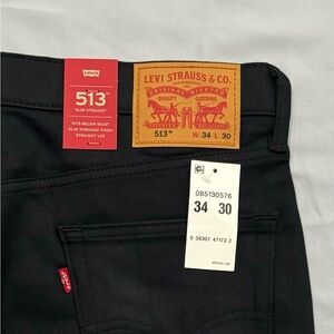 Levi’s 513 Slim Straight Men’s Jean
